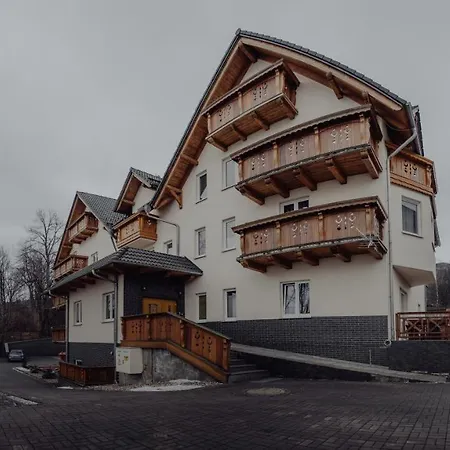 Zacisze Apartment *